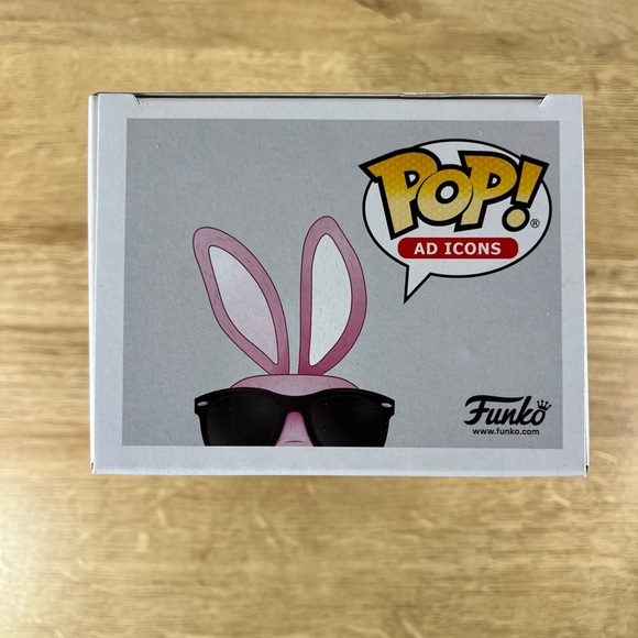 Energizer Bunny Diamond Funko Pop #73 Target Exclusive Vaulted NEAR MINT - Picture 6 of 10